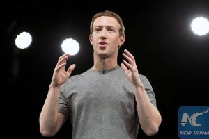 នាយកប្រតិបត្តិ Facebook លោក Mark Zuckerberg សរសើរលោក ត្រាំ ថាជាមនុស្សមិនចុះញម ក្នុងពេលលោកត្រូវខ្មាន់កាំភ្លើងបាញ់សម្លាប់