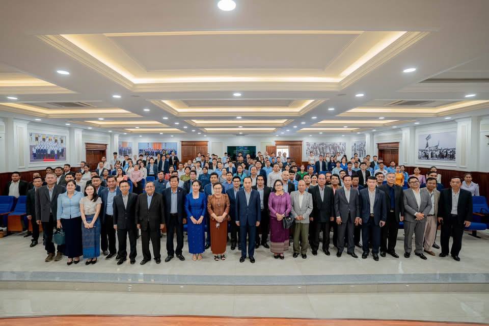 https://api.whitetigertv-asia.com/uploads/images/1747751252297-photo_2025-05-20_21-08-48.jpg
