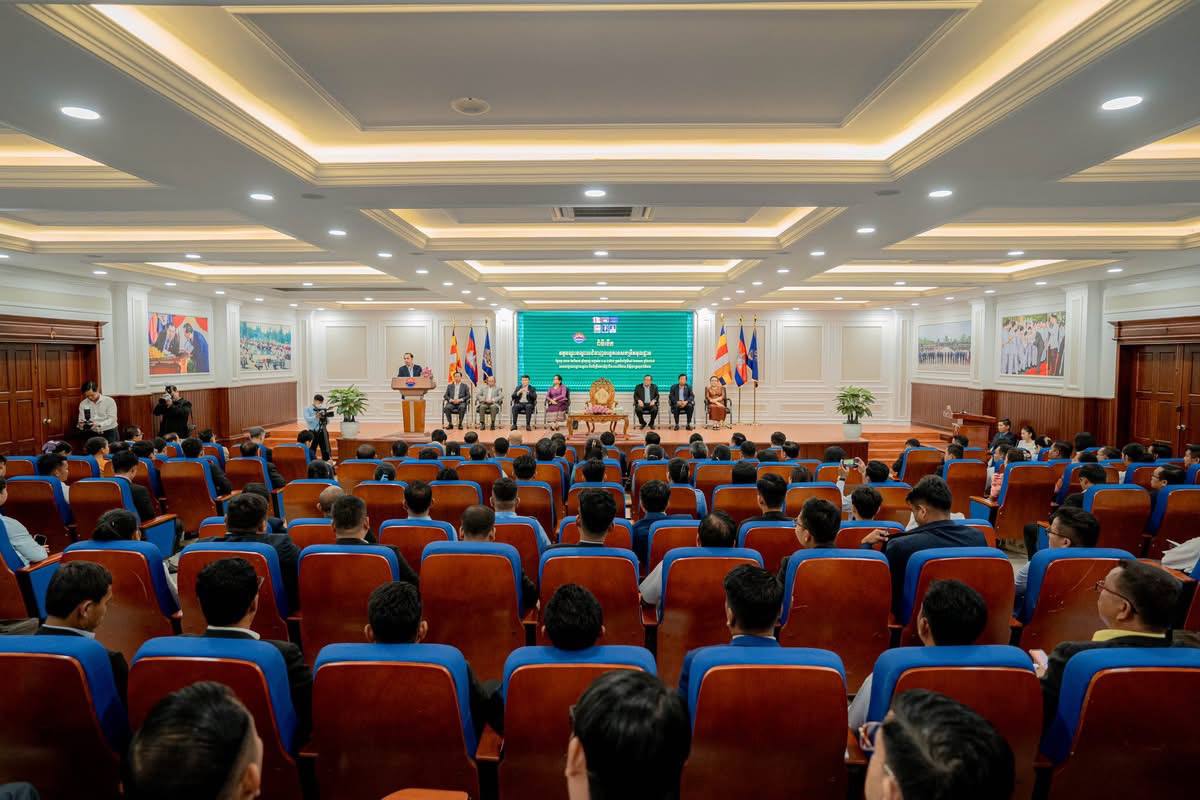 https://api.whitetigertv-asia.com/uploads/images/1747751321576-photo_2025-05-20_21-08-53.jpg