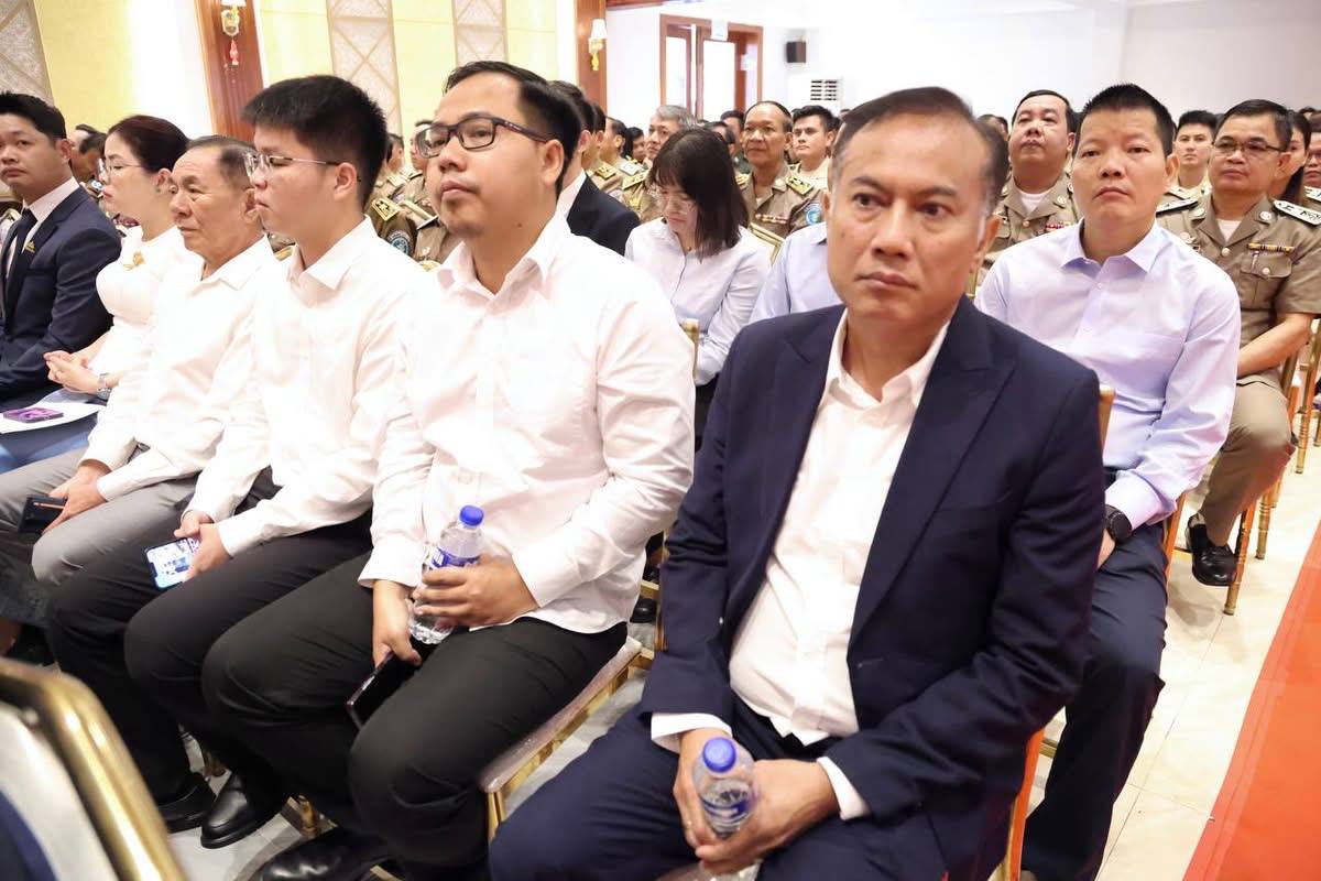 https://api.whitetigertv-asia.com/uploads/images/1756899106457-photo_68_2025-09-03_18-12-18.jpg