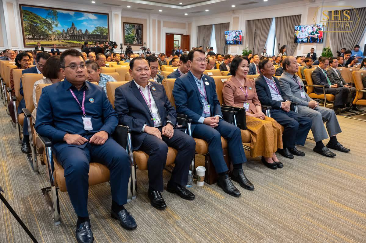 https://api.whitetigertv-asia.com/uploads/images/1759142109177-photo_2025-09-29_17-19-12.jpg