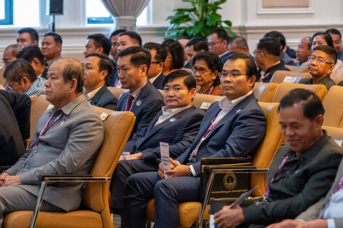 https://api.whitetigertv-asia.com/uploads/images/1759142109186-photo_2025-09-29_17-19-16.jpg