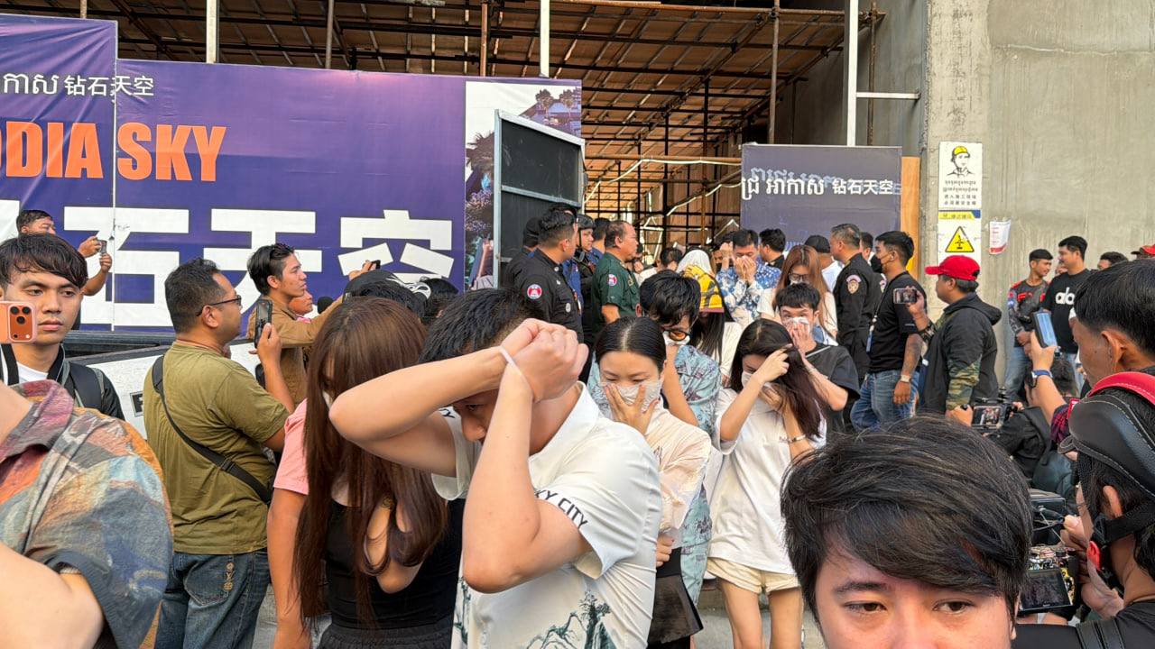 https://api.whitetigertv-asia.com/uploads/images/1760609518430-photo_2025-10-16_17-01-26.jpg