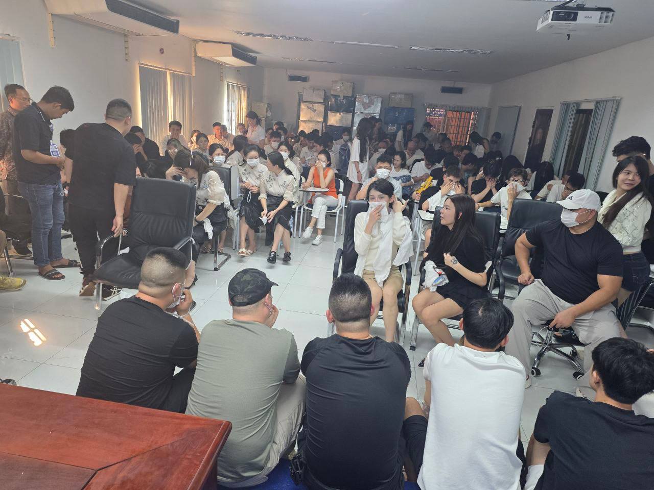https://api.whitetigertv-asia.com/uploads/images/1760609518431-photo_2025-10-16_17-01-38.jpg