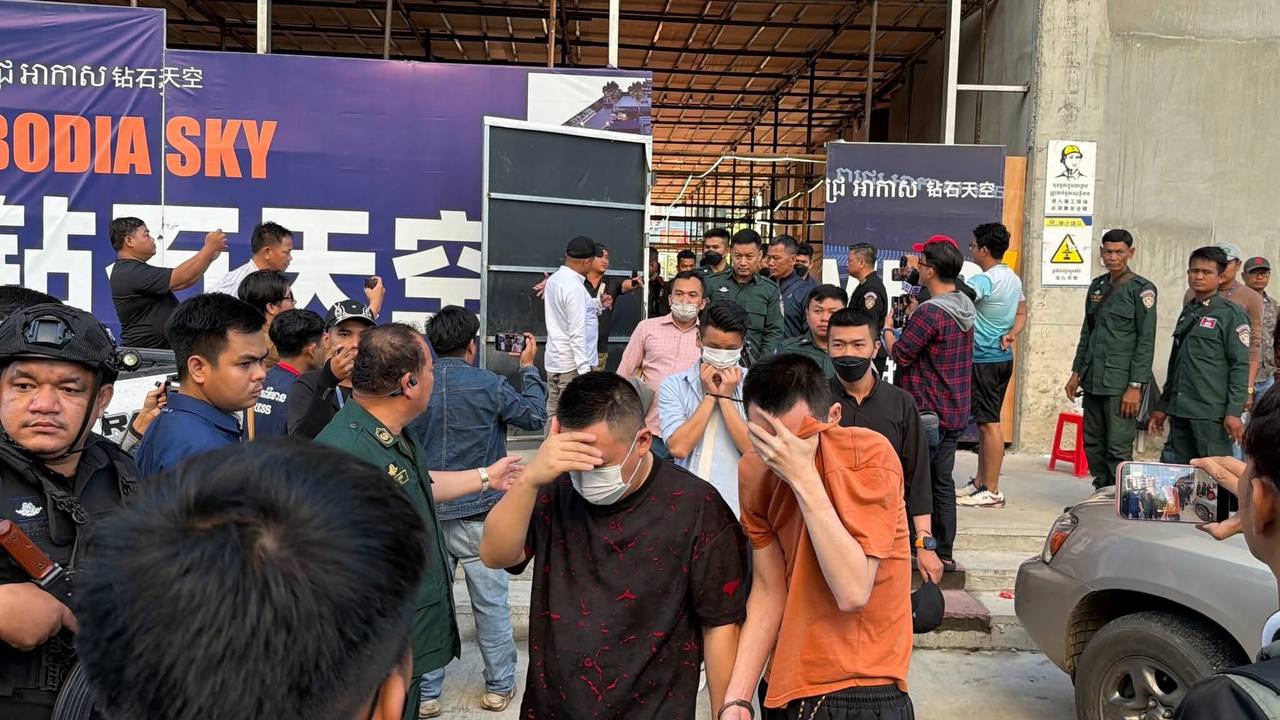 https://api.whitetigertv-asia.com/uploads/images/1760609518433-photo_2025-10-16_17-01-53.jpg