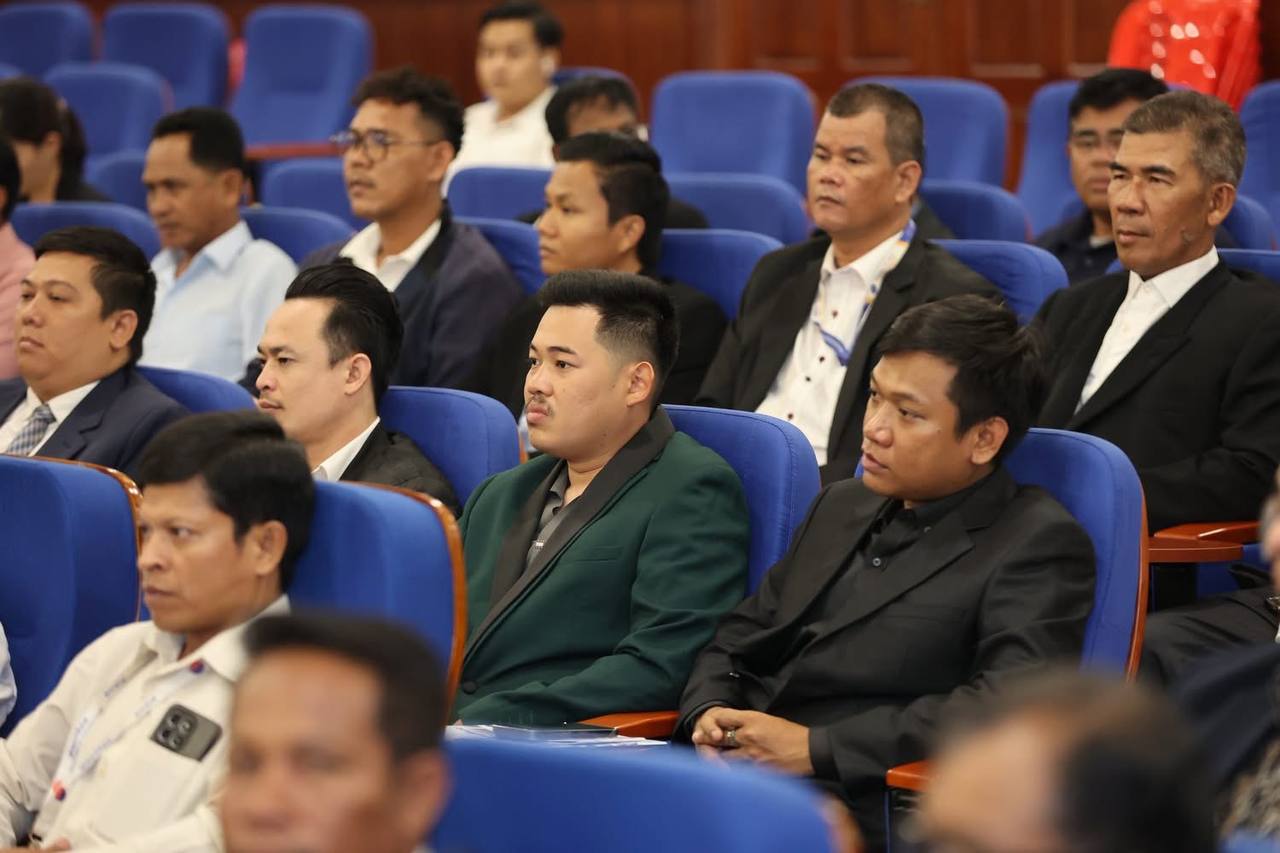https://api.whitetigertv-asia.com/uploads/images/1762523350900-photo_2025-11-07_20-28-27.jpg