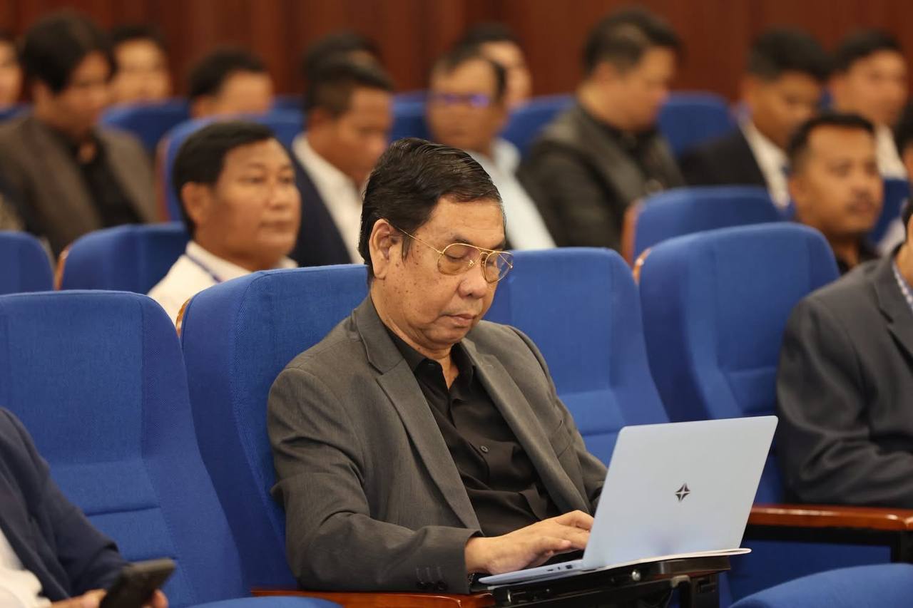 https://api.whitetigertv-asia.com/uploads/images/1762523350903-photo_2025-11-07_20-28-48.jpg