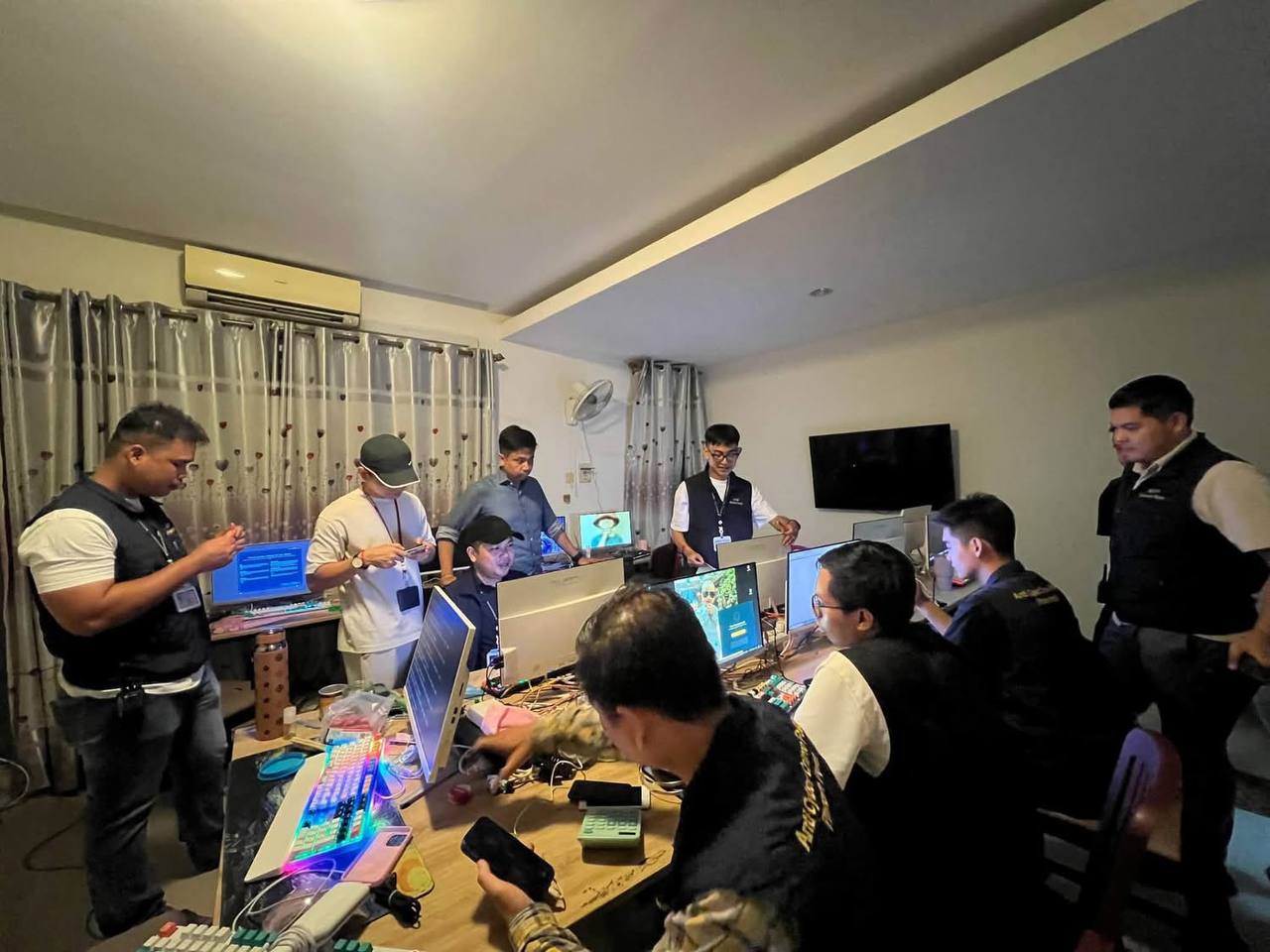 https://api.whitetigertv-asia.com/uploads/images/1787746823196-photo_2026-08-26_19-17-56.jpg